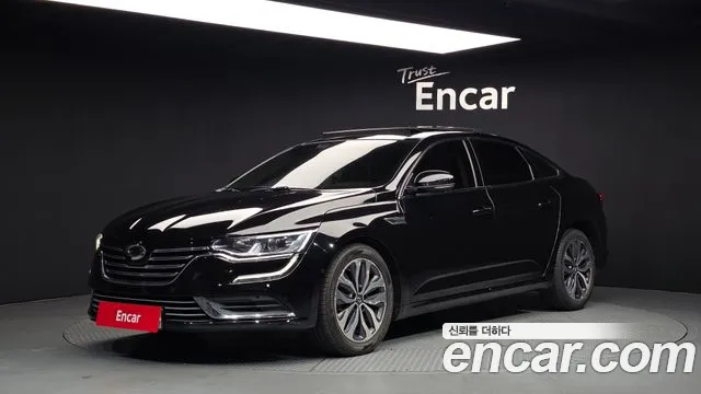 Renault SM6 2016