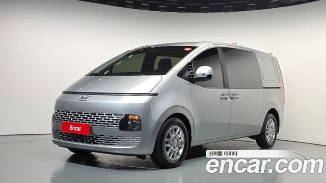 Hyundai Staria 2021