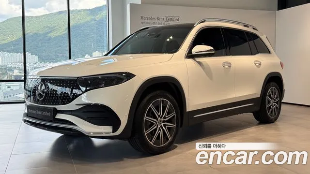 Mercedes-Benz EQB 2026