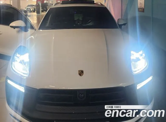 Porsche Macan 2015
