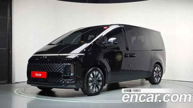 Hyundai Staria 2021