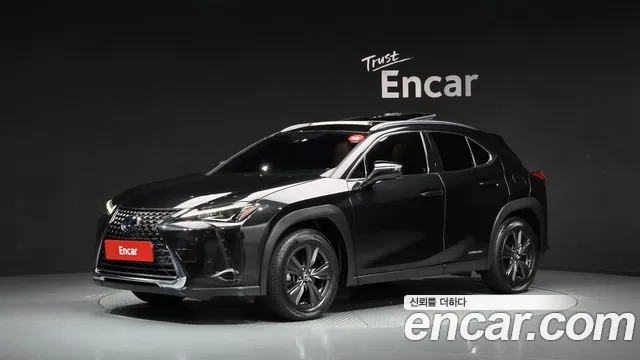 Lexus UX 2019