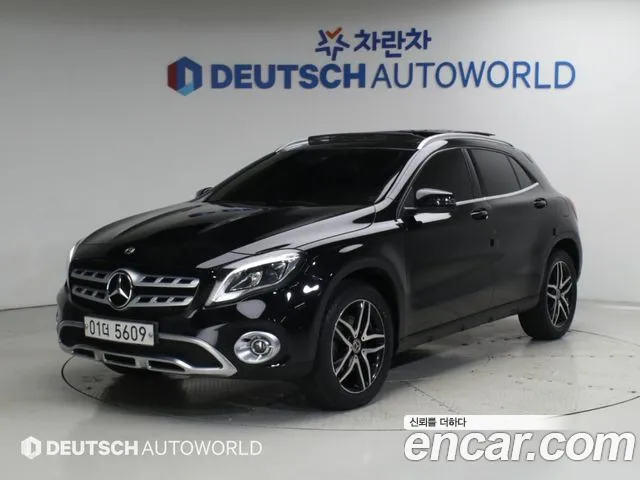 Mercedes-Benz GLA-Class 2019
