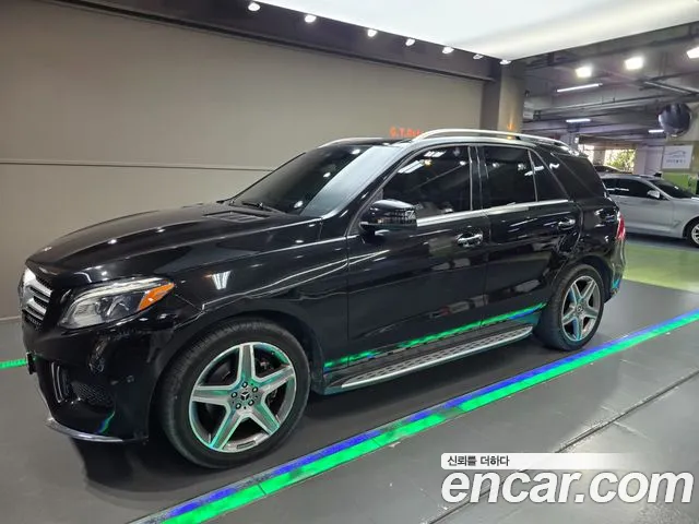 Mercedes-Benz GLE-Class 2018