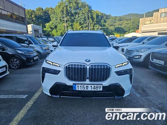 BMW X7 2024