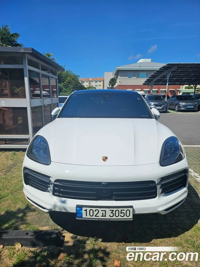 Porsche Cayenne 2021