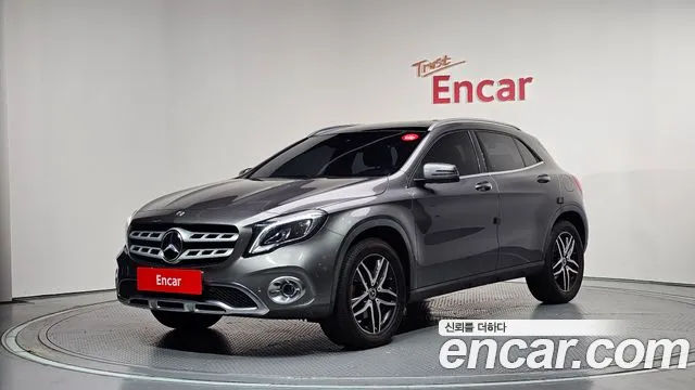 Mercedes-Benz GLA-Class 2018
