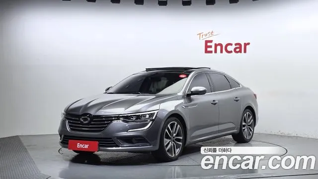 Renault SM6 2016