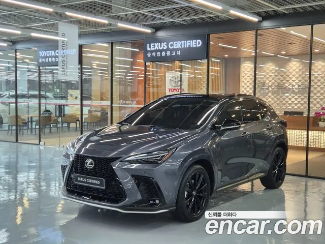 Lexus NX 2025