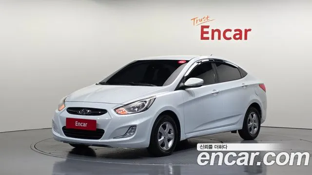 Hyundai Accent 2012