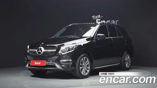 Mercedes-Benz GLE-Class 2016