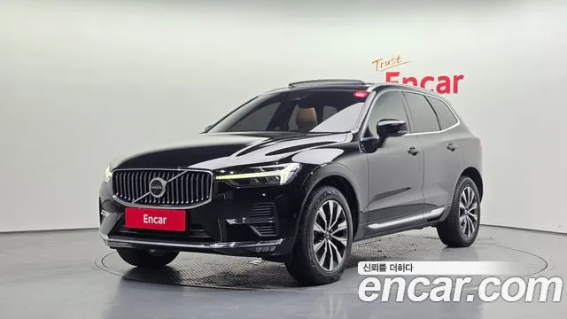 Volvo XC60 2022