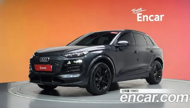 Audi Q6 e-tron 2025