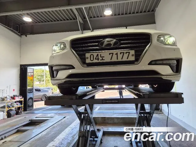 Hyundai Grandeur 2017