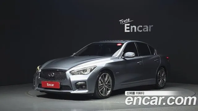 Infiniti Q50 2015