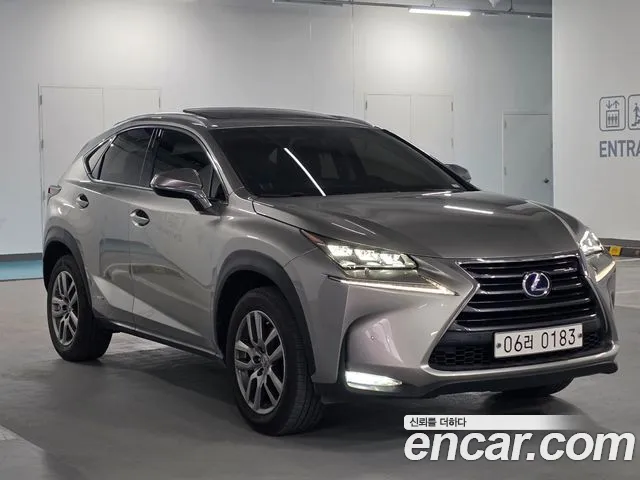Lexus NX 2016
