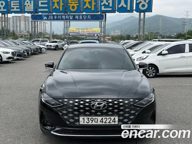 Hyundai Grandeur 2020