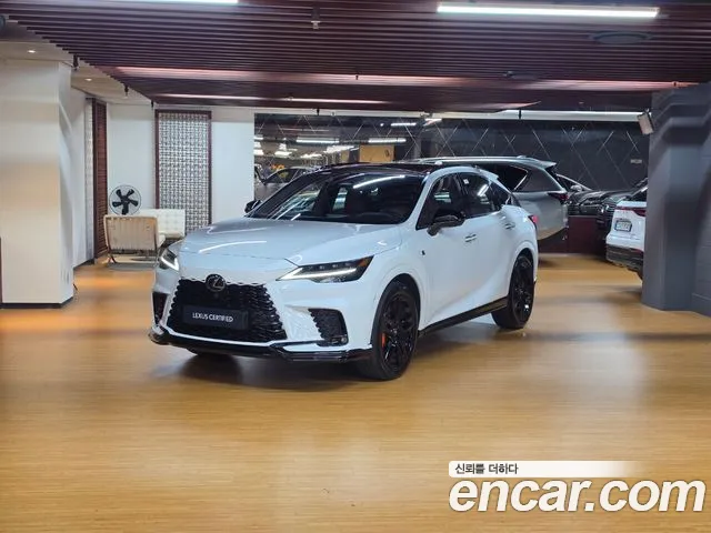 Lexus RX 2025