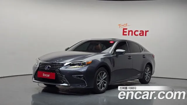Lexus ES 2018
