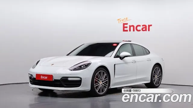 Porsche Panamera 2020