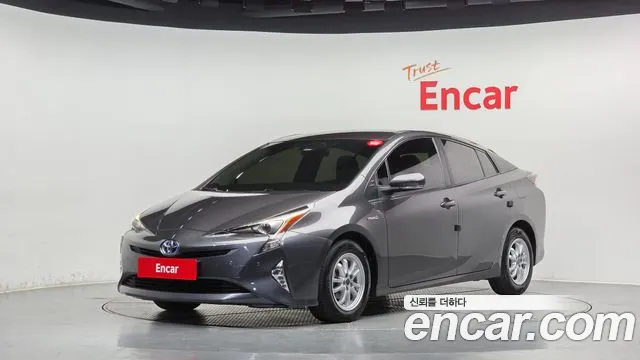 Toyota Prius 2016