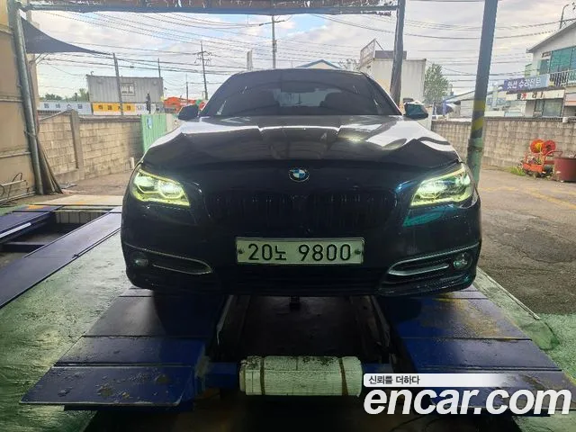BMW 5-Series 2015