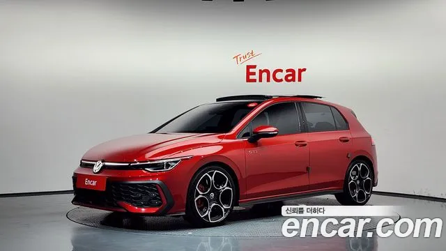 Volkswagen Golf 2025