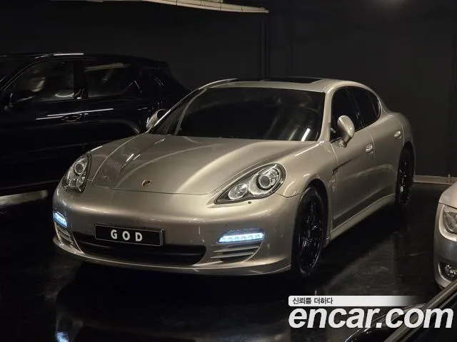 Porsche Panamera 2010