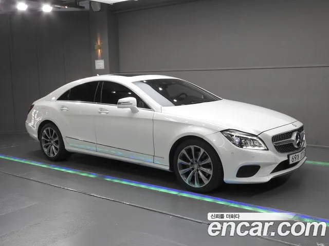 Mercedes-Benz CLS-Class 2015