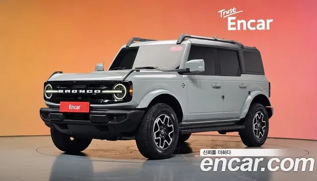 Ford Bronco 2022