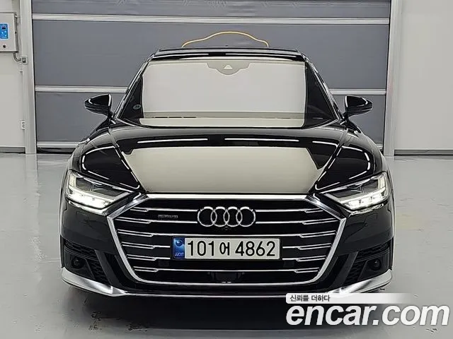 Audi A8 2021