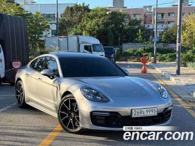 Porsche Panamera 2020