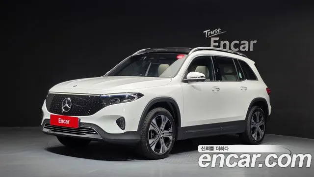 Mercedes-Benz EQB 2025