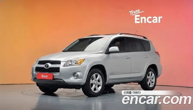 Toyota RAV4 2011