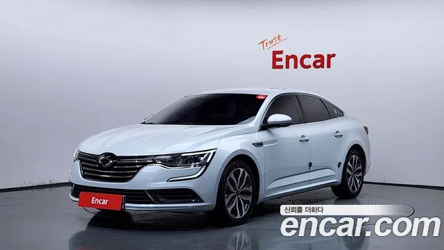 Renault SM6 2016