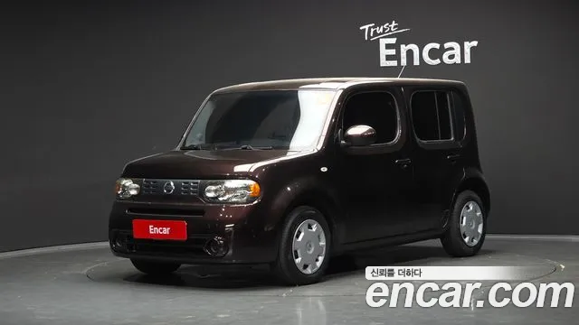 Nissan Cube 2012