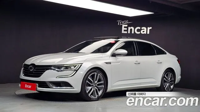 Renault SM6 2016