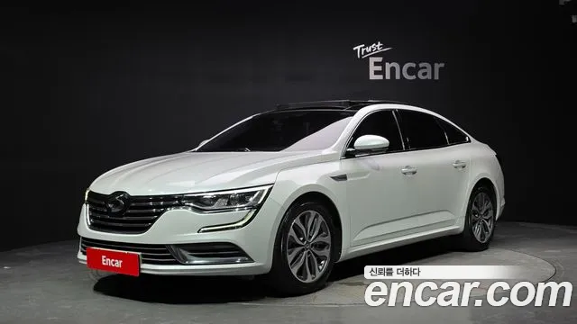 Renault SM6 2016