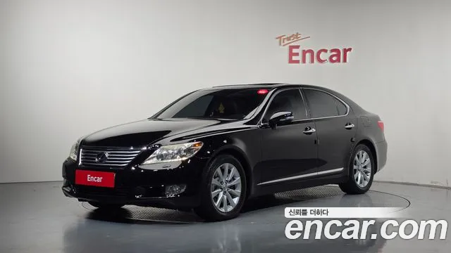Lexus LS 2010