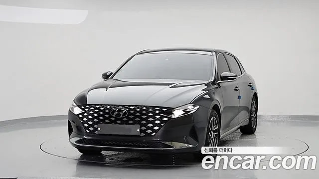 Hyundai Grandeur 2022