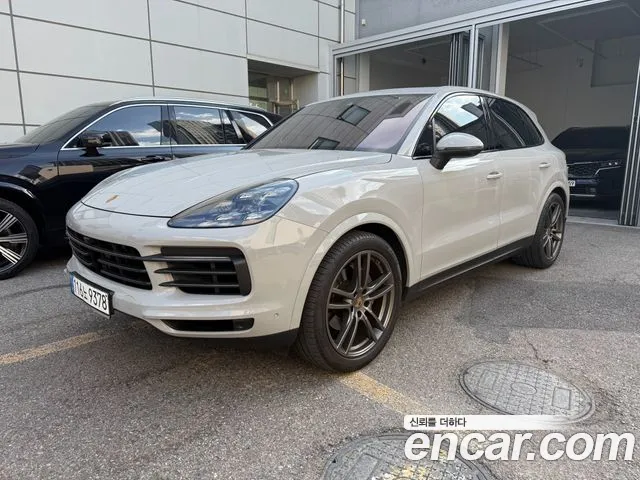 Porsche Cayenne 2022