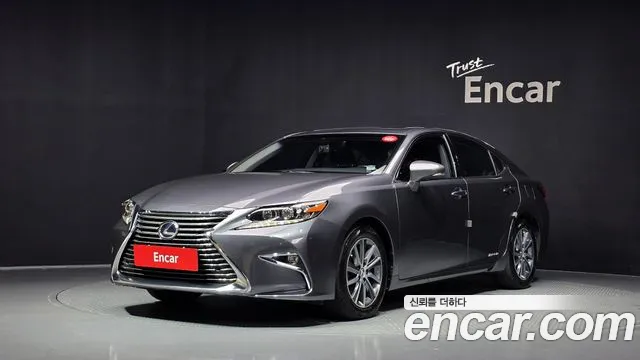 Lexus ES 2018