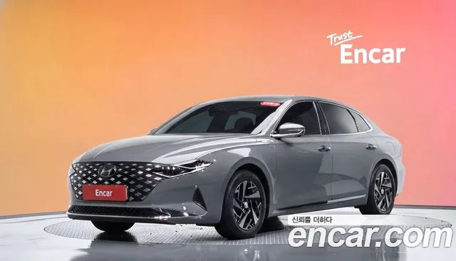 Hyundai Grandeur 2022