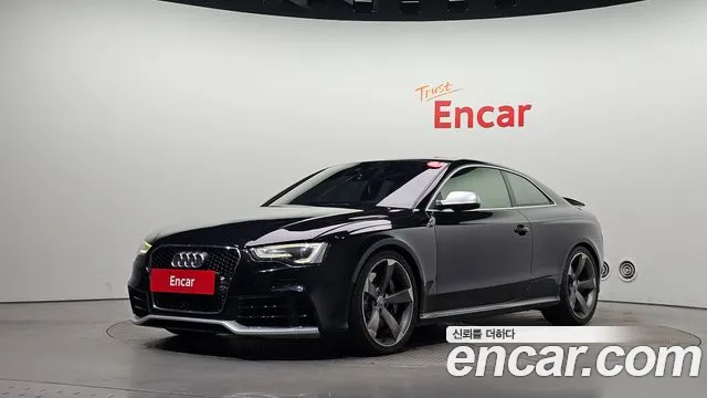 Audi RS5 2013