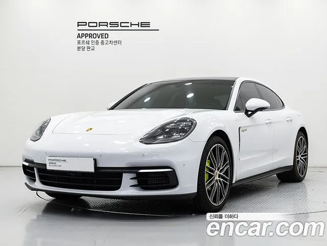 Porsche Panamera 2019