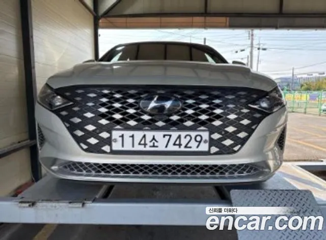 Hyundai Grandeur 2020
