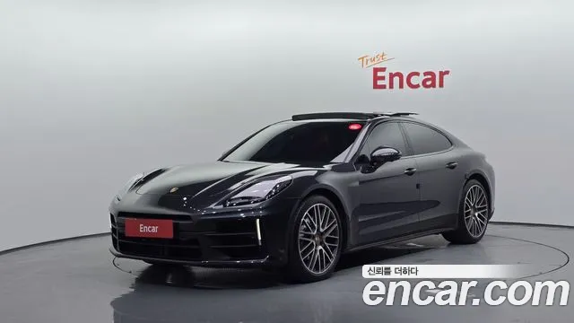 Porsche Panamera 2024