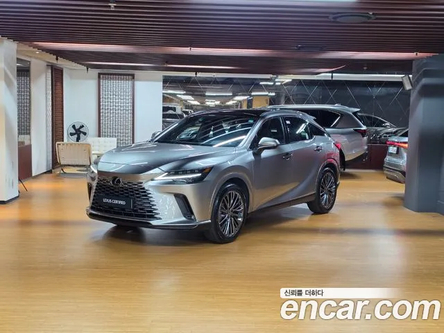 Lexus RX 2025