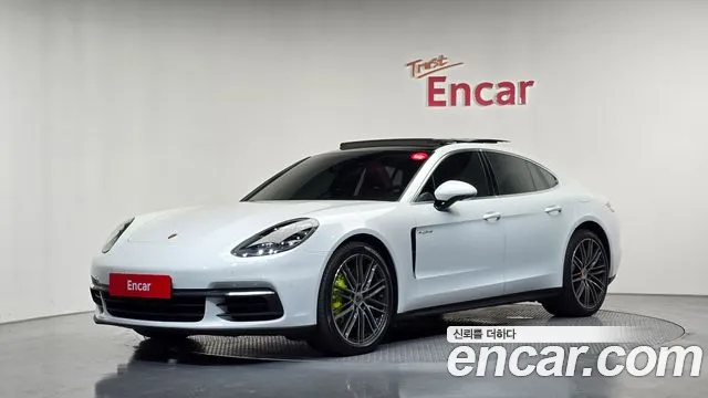 Porsche Panamera 2018