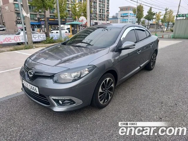 Renault SM3 2016